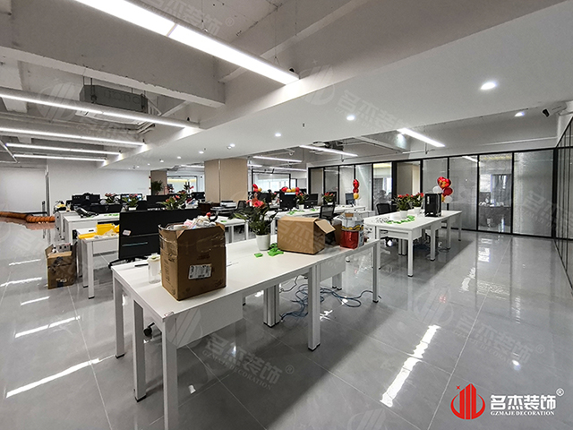 開(kāi)放辦公區(qū)