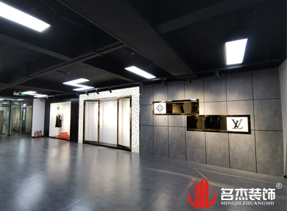 大迪迪服裝設(shè)計(jì)裝修項(xiàng)目圓滿完工